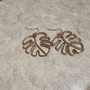 LAST DAY Monstera earrings
